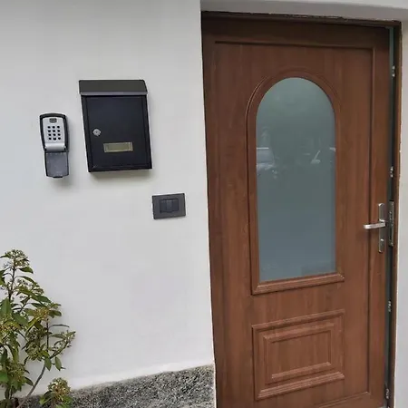 Holiday home Intero :casa D D Nuova Aperturahost Rosi