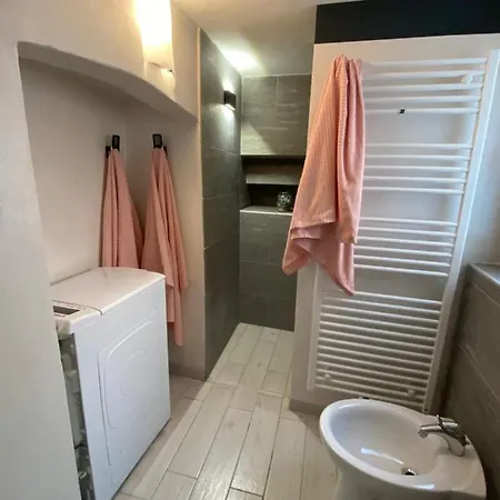 Intero :casa D D Nuova Aperturahost Rosi * Omegna