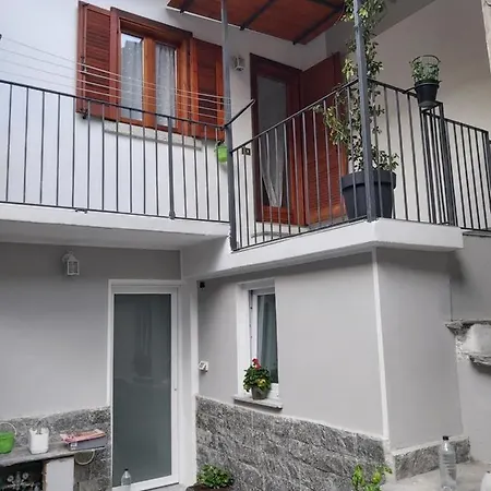 Holiday home Intero :casa D D Nuova Aperturahost Rosi Omegna